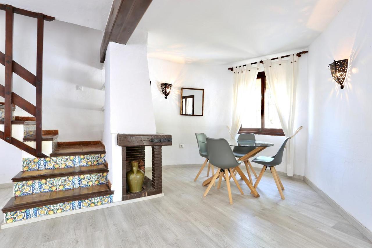 Urbanizacion El Oasis, 20 Villas En 1ª Linea Playa Денія Екстер'єр фото