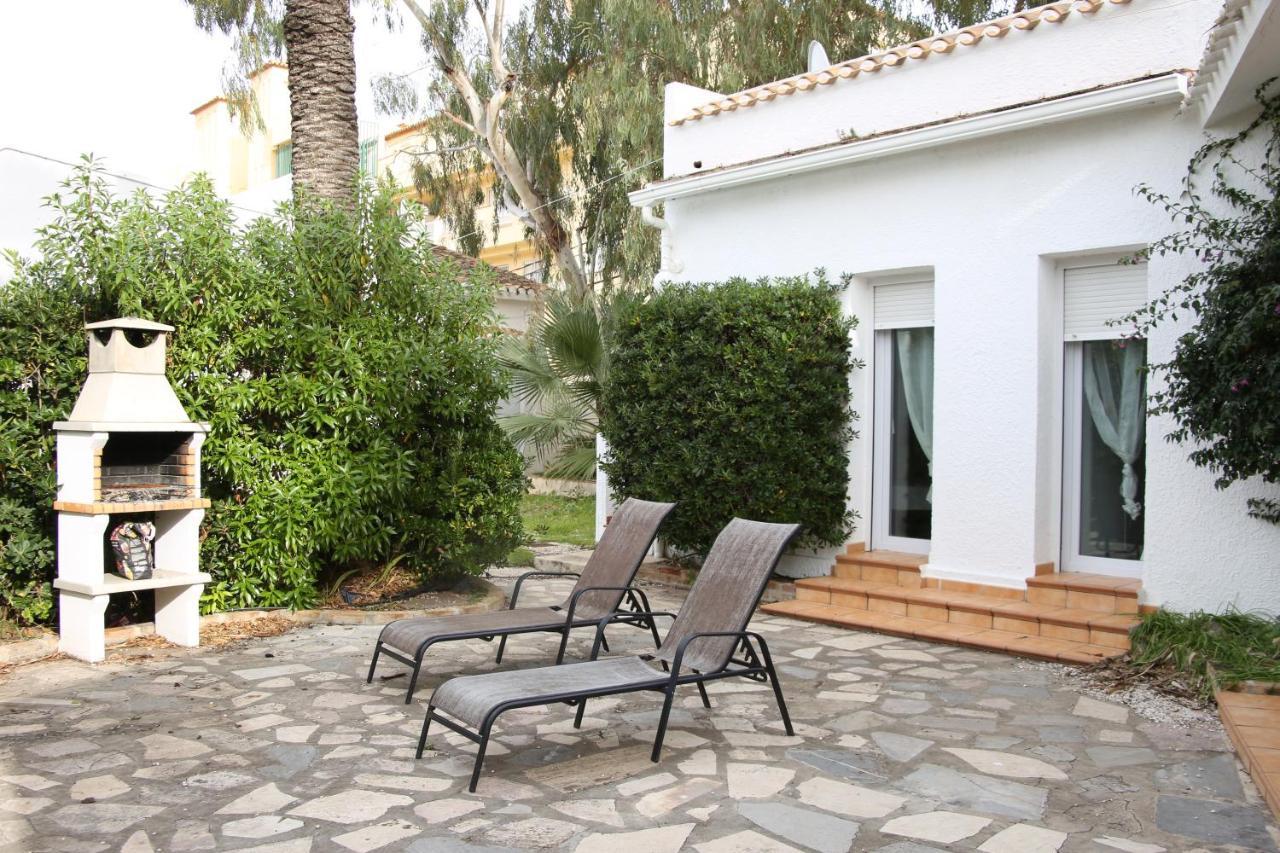 Urbanizacion El Oasis, 20 Villas En 1ª Linea Playa Денія Екстер'єр фото